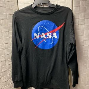 Mens Medium Black NASA Long Sleeve Shirt